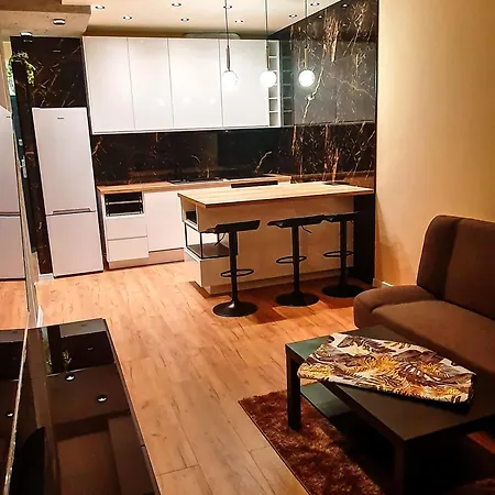 Warta Towers Z Parkingiem *